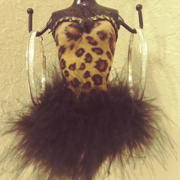 Sparkly Silver Hoop Earrings 💎 - Picture 7 of 12